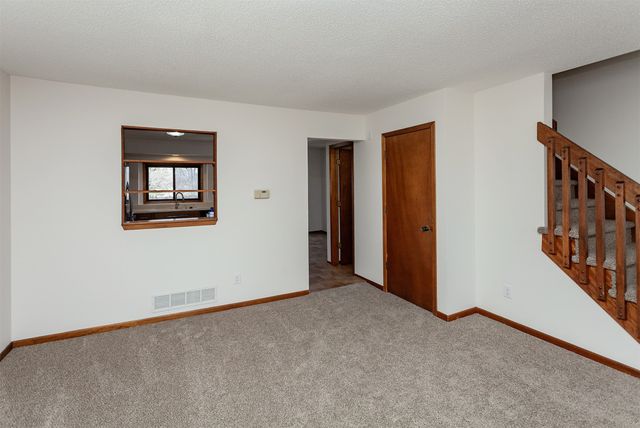 1517 Little Bluestem Court A12, Ames, IA 50014