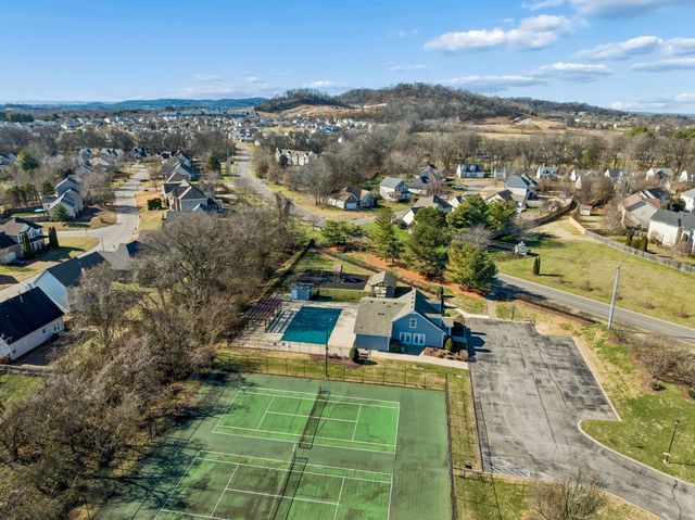 1601 Bryson Cv, Thompsons Station, TN 37179