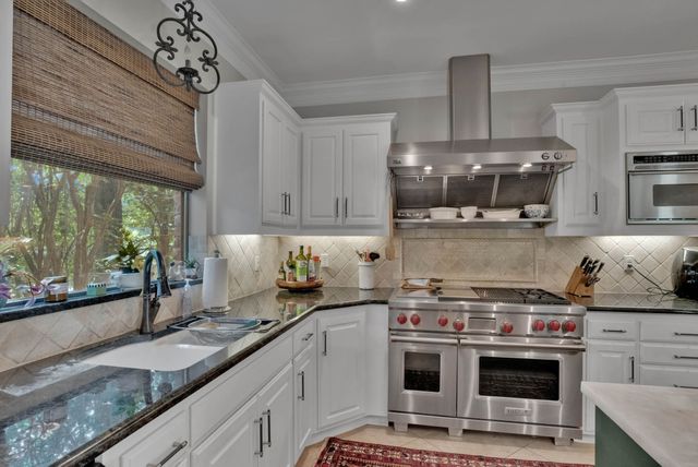 340 Pierremont Road, Shreveport, LA 71106