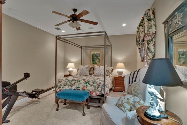 340 Pierremont Road, Shreveport, LA 71106