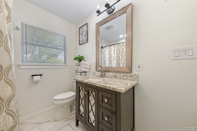 435 Savannah, San Antonio, TX 78213