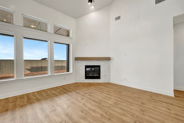 212 Harmony Way N, Northlake, TX 76247