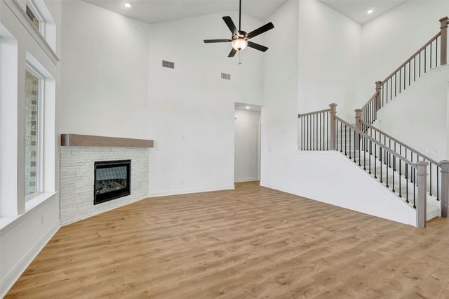 212 Harmony Way N, Northlake, TX 76247