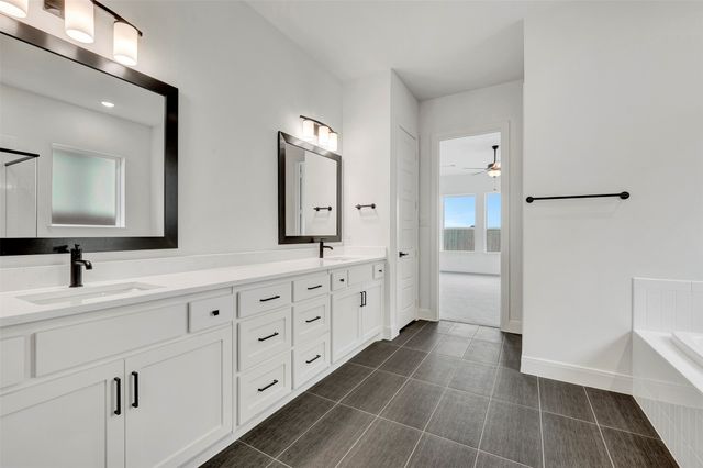 212 Harmony Way N, Northlake, TX 76247