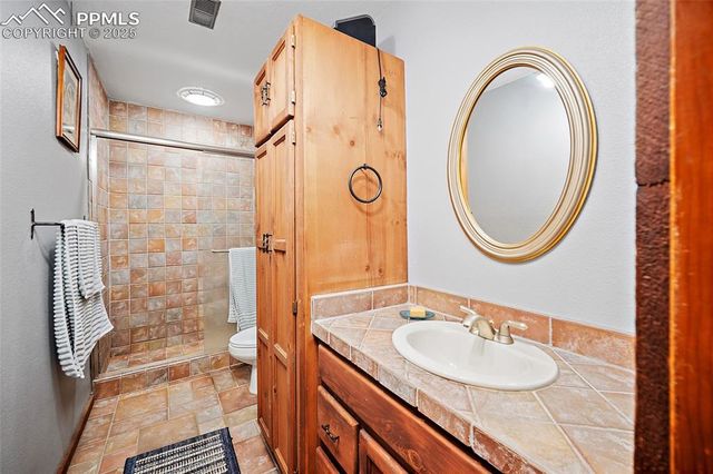 3725 Saints Court, Colorado Springs, CO 80904