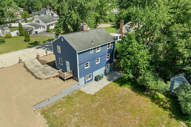 39 Palisade Drive, Nashua, NH 03062