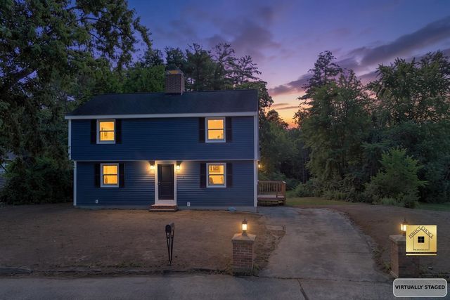 39 Palisade Drive, Nashua, NH 03062