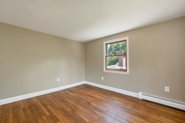 39 Palisade Drive, Nashua, NH 03062