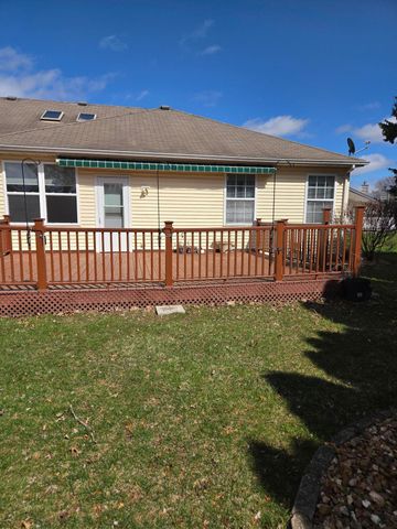 374 Glenallyn Drive, Valparaiso, IN 46383