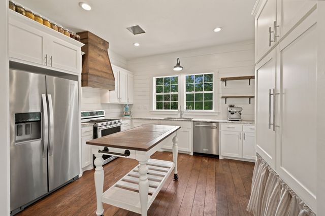 923 Natty Flat Road Farm-Ranch, Lipan, TX 76462
