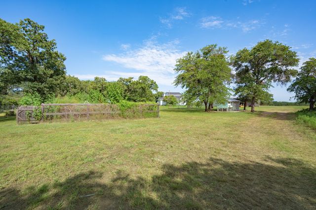 923 Natty Flat Road Farm-Ranch, Lipan, TX 76462