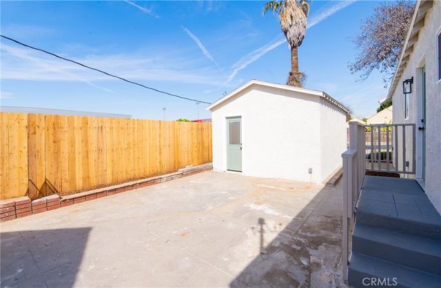 1100 E Tichenor Street, Compton, CA 90221