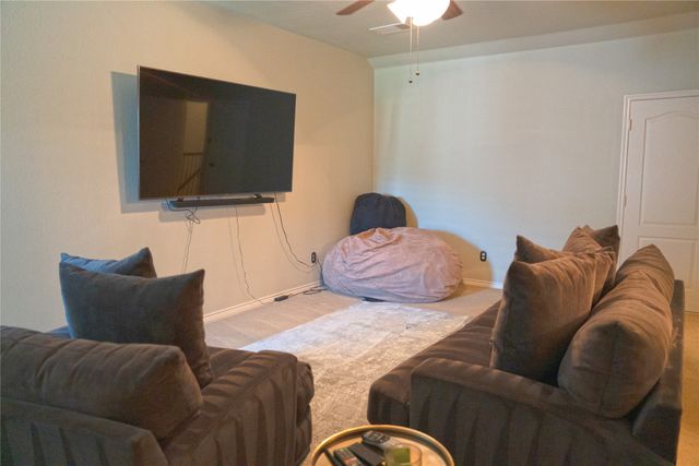 2829 Sheridan Drive, Carrollton, TX 75010