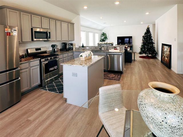 5335 Winding Stream Drive, Rosenberg, TX 77469