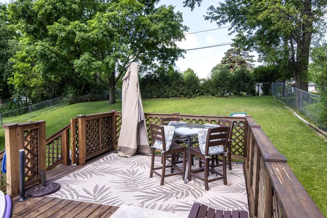 1532 S Grand AVENUE, Waukesha, WI 53189