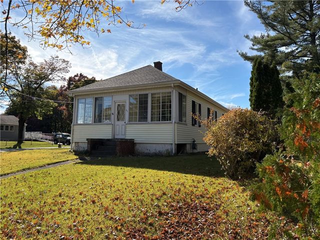 501 ARCADE Avenue, Seekonk, MA 02771
