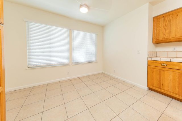 797 Elderwood Lane, Lemoore, CA 93245