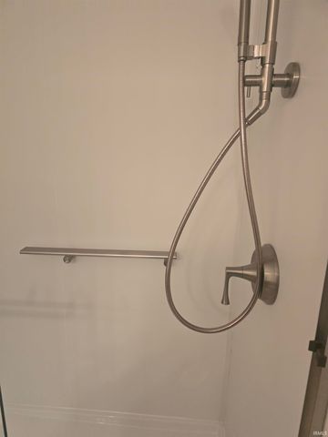 2028 Poppy Court, Mishawaka, IN 46544