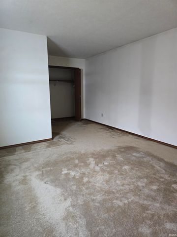 2028 Poppy Court, Mishawaka, IN 46544