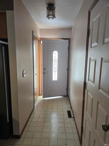 2028 Poppy Court, Mishawaka, IN 46544