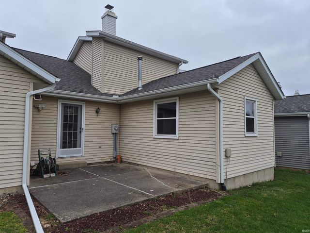 2028 Poppy Court, Mishawaka, IN 46544