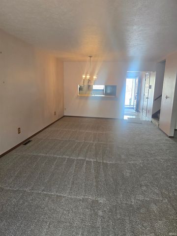 2028 Poppy Court, Mishawaka, IN 46544