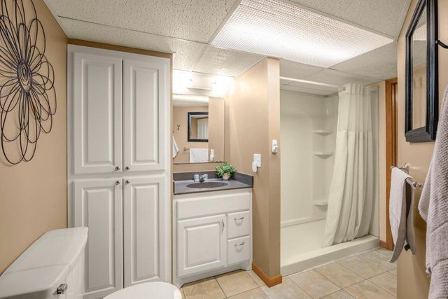 17100 11th Avenue N, Plymouth, MN 55447