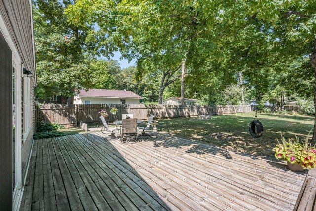 17100 11th Avenue N, Plymouth, MN 55447