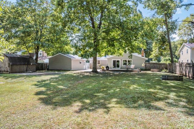 17100 11th Avenue N, Plymouth, MN 55447