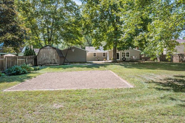 17100 11th Avenue N, Plymouth, MN 55447