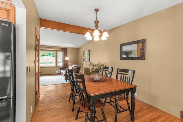 17100 11th Avenue N, Plymouth, MN 55447