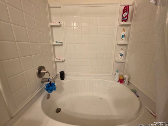 8439 Fortuna, San Antonio, TX 78252