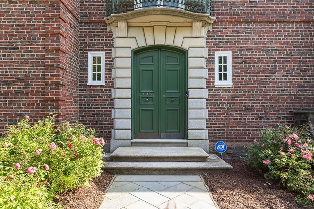 195 George Street, Providence, RI 02906