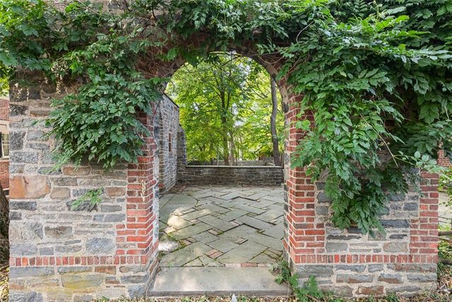 195 George Street, Providence, RI 02906