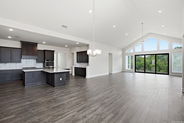 113 Raven Road, Castroville, TX 78009