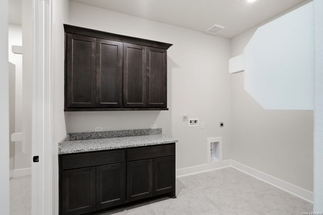 113 Raven Road, Castroville, TX 78009