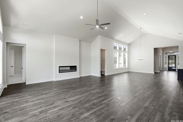 113 Raven Road, Castroville, TX 78009