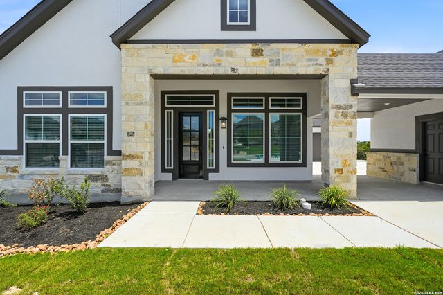 113 Raven Road, Castroville, TX 78009