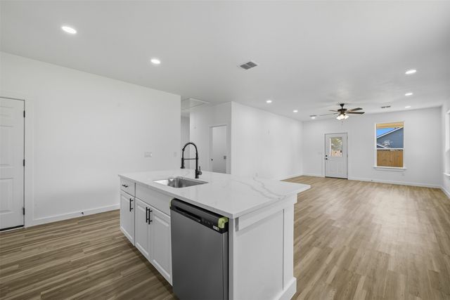 4302 Mountain Hollow Drive, Granbury, TX 76048