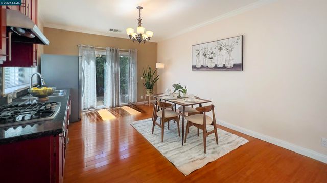 909 Santa Lucia Dr, Pleasant Hill, CA 94523