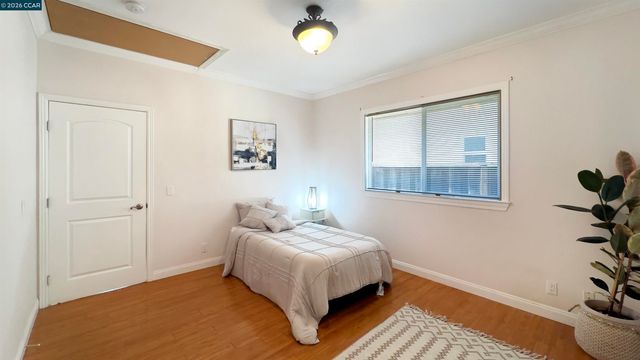 909 Santa Lucia Dr, Pleasant Hill, CA 94523