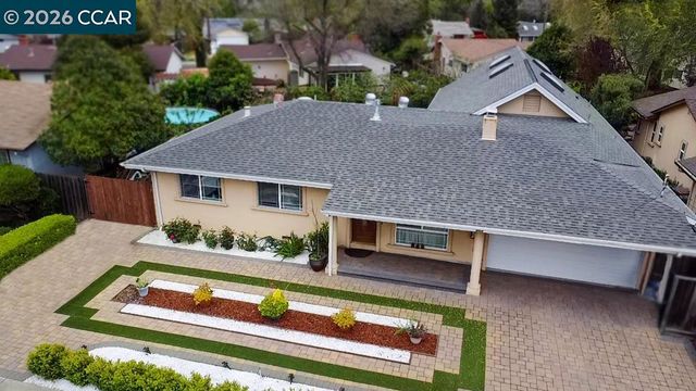 909 Santa Lucia Dr, Pleasant Hill, CA 94523