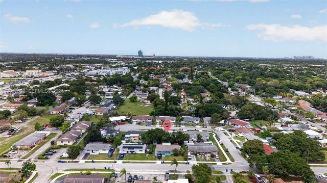5816 Cleveland St 2, Hollywood, FL 33021