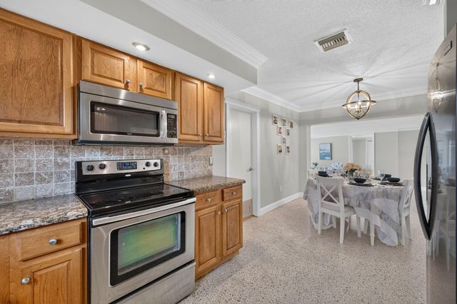 430 SE 6TH Terrace, Pompano Beach, FL 33060