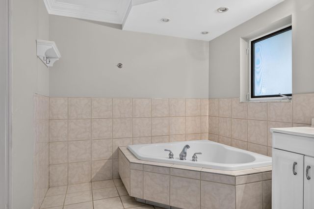 430 SE 6TH Terrace, Pompano Beach, FL 33060
