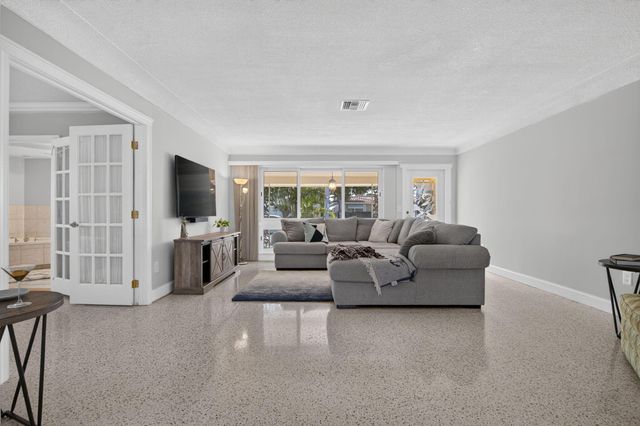 430 SE 6TH Terrace, Pompano Beach, FL 33060