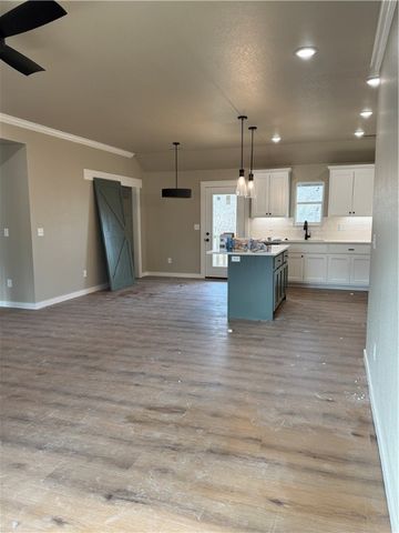 9 Richmond Lane, Bella Vista, AR 72714