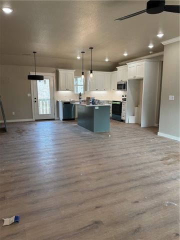 9 Richmond Lane, Bella Vista, AR 72714