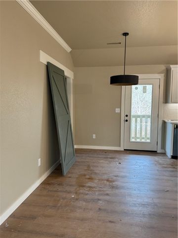 9 Richmond Lane, Bella Vista, AR 72714