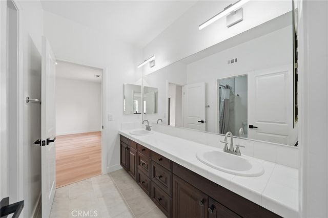 13615 Perry Ann Circle, Eastvale, CA 92880